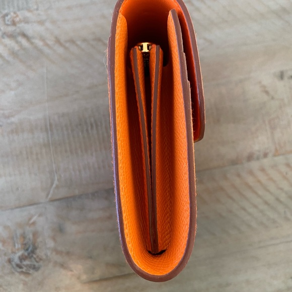 Hermès Constance Short Wallet - Picture 6 of 15
